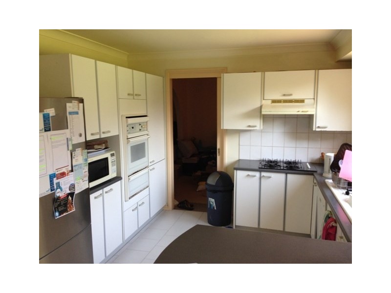 48 Kingfisher Avenue, Bossley Park NSW 2176