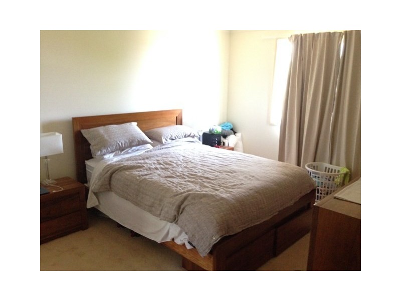 48 Kingfisher Avenue, Bossley Park NSW 2176