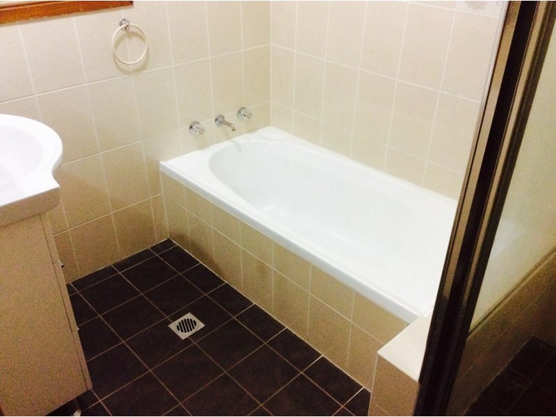 3 Sawell Street, Bossley Park NSW 2176