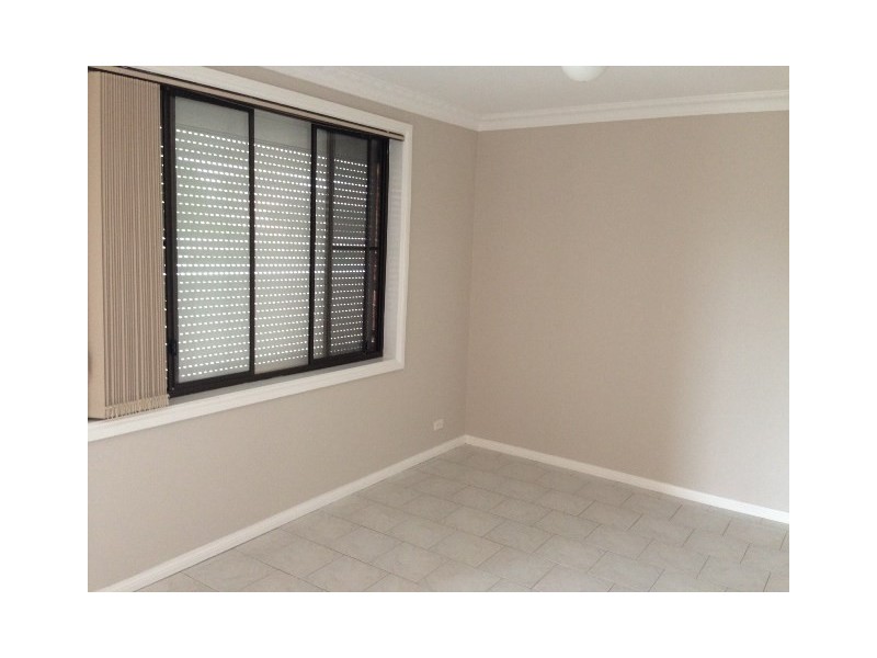 10 Condello Crescent, Edensor Park NSW 2176