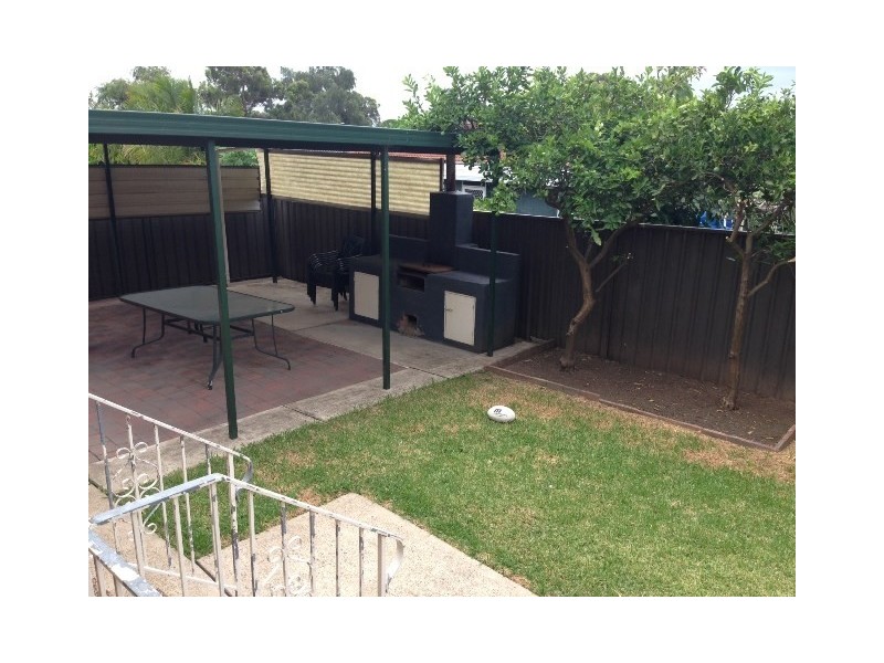 10 Condello Crescent, Edensor Park NSW 2176