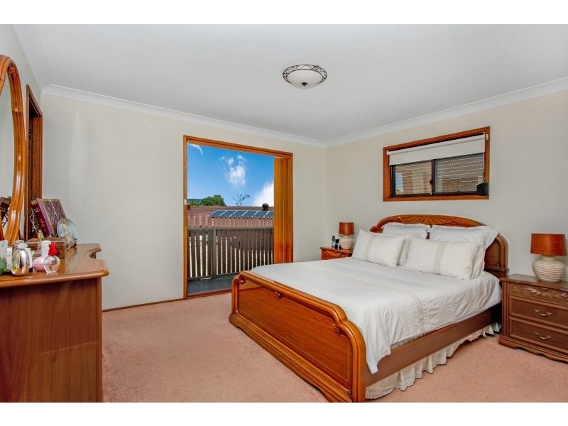 3 Teak Close, Bossley Park NSW 2176