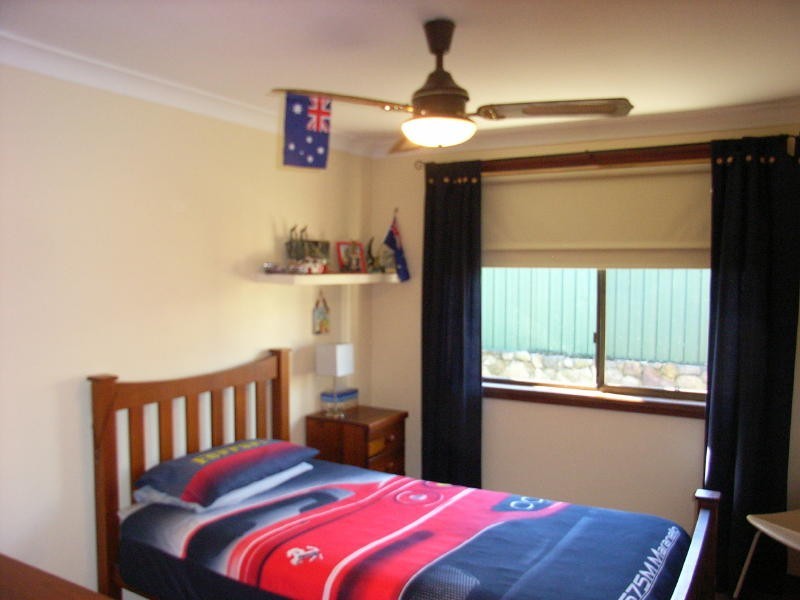 4 Glen Osmond Crescent, Bossley Park NSW 2176