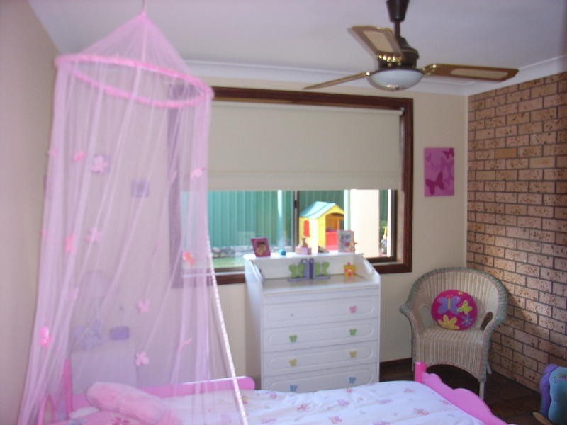 4 Glen Osmond Crescent, Bossley Park NSW 2176