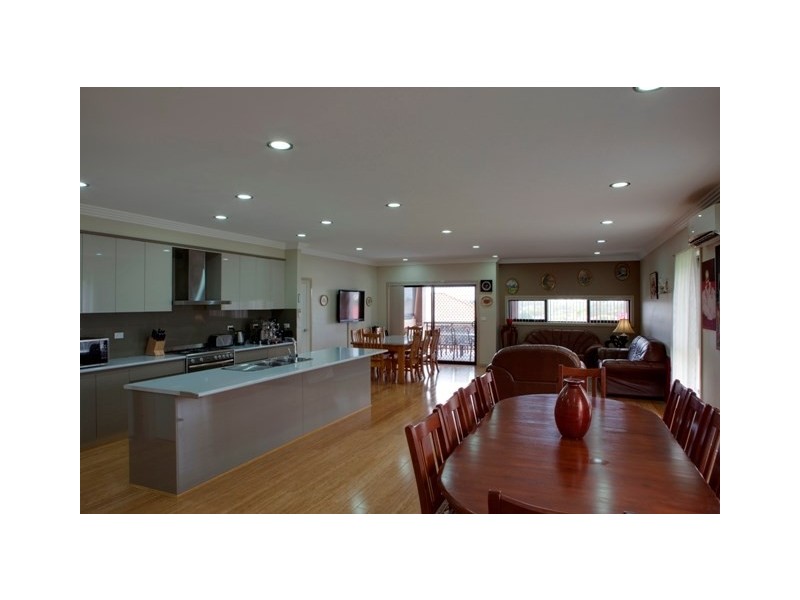 44C Weeroona Road, Edensor Park NSW 2176