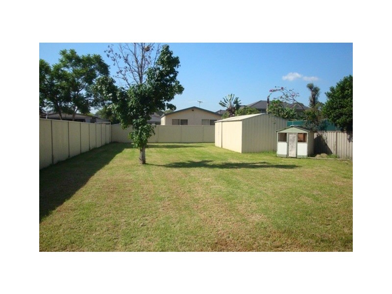 14 Twentieth Avenue, Hoxton Park NSW 2171