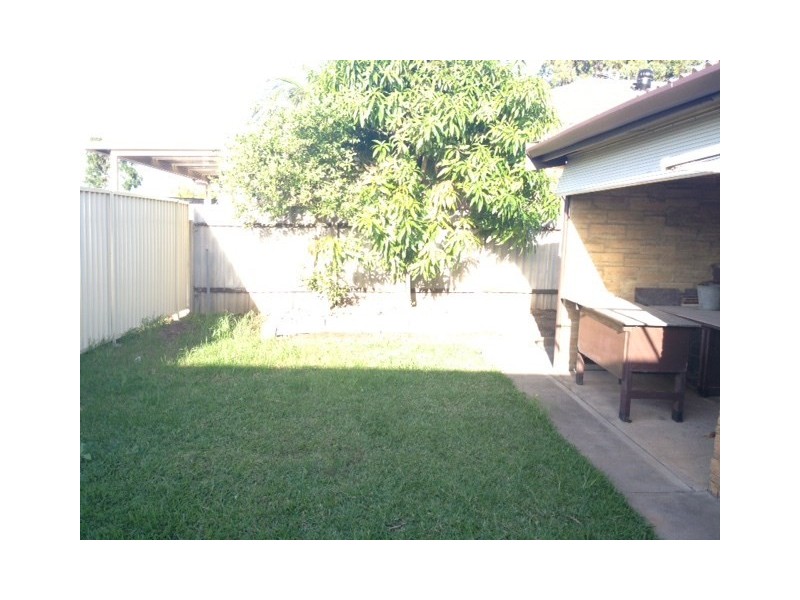 9 Galton Street, Smithfield NSW 2164