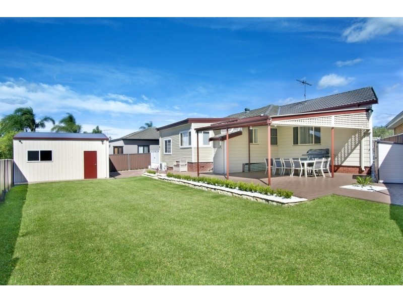 17 Corryong Street, Fairfield West NSW 2165