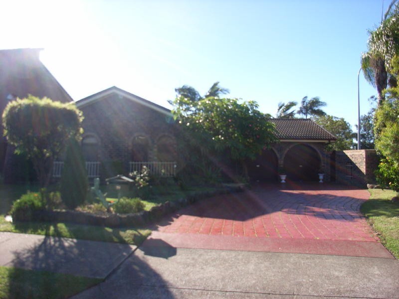 19 Defoe Place, Wetherill Park NSW 2164