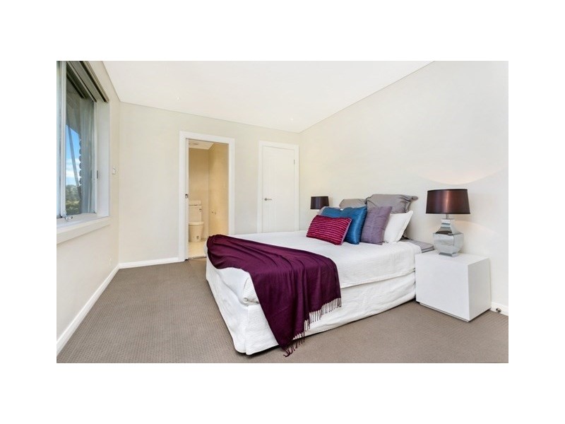 2 Ripple Close, Greenfield Park NSW 2176