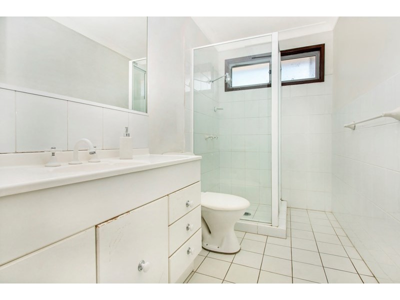 1 Santa Place, Bossley Park NSW 2176