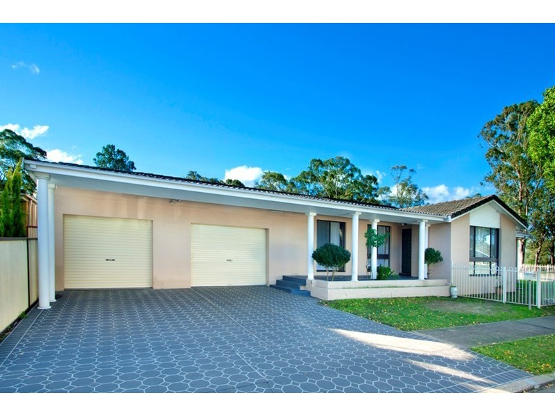 14 Chavin Place, Greenfield Park NSW 2176