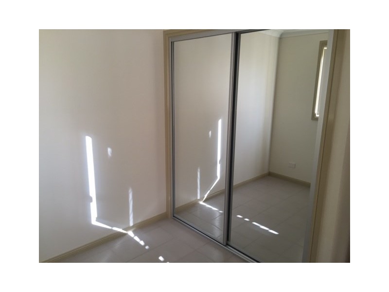 32A Buranda Crescent, St Johns Park NSW 2176