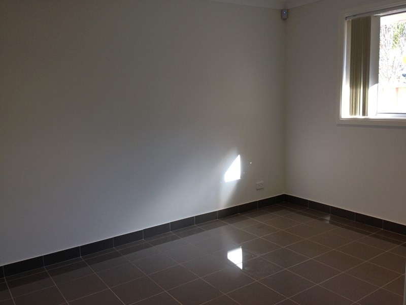 28A Gwandalan Road, Edensor Park NSW 2176