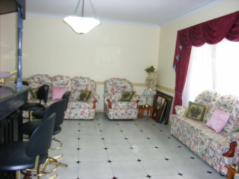 8 Hurkett Place, Bossley Park NSW 2176