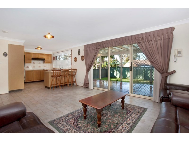 7 Errica Street, Greenfield Park NSW 2176