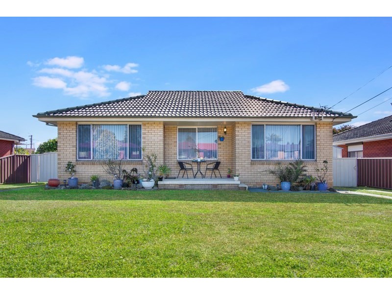 23 Ainslie Street, Fairfield West NSW 2165