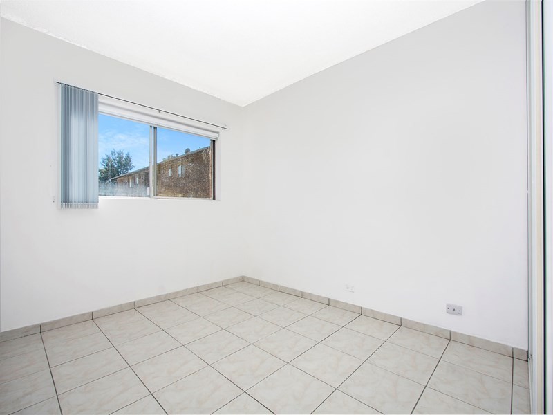 13/3 Drummond Street, Warwick Farm NSW 2170