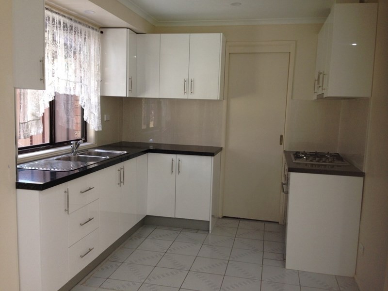 12 Natchez Crescent, Greenfield Park NSW 2176