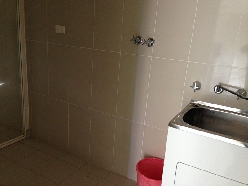 1/9 Rosemont Avenue, Smithfield NSW 2164