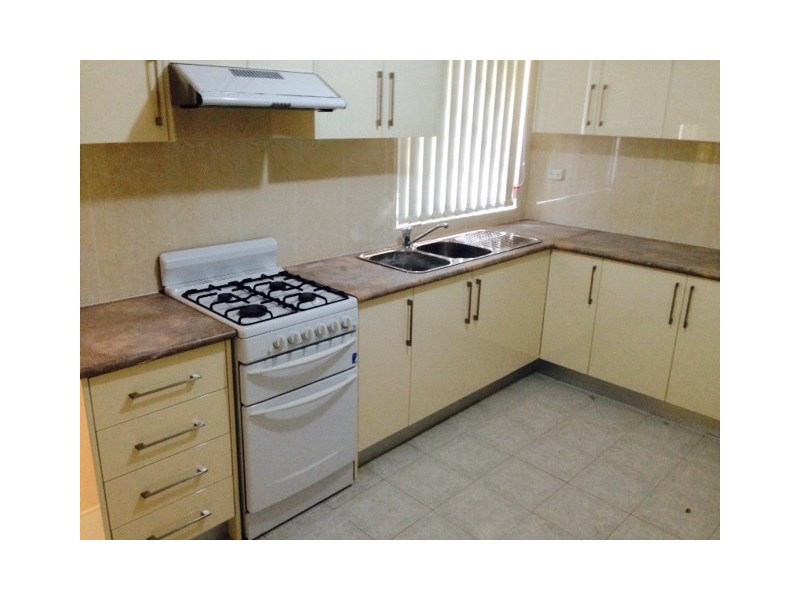 1 Usher Close, Abbotsbury NSW 2176