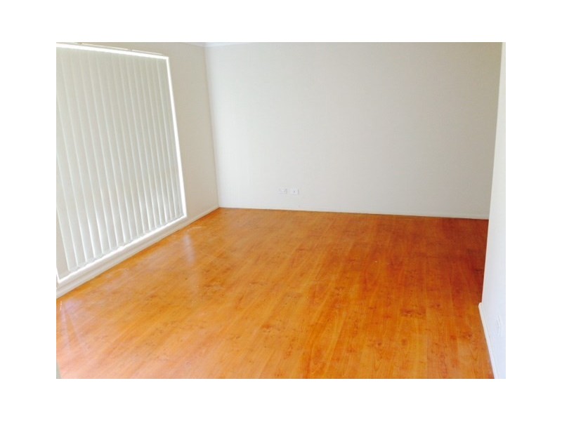 1 Usher Close, Abbotsbury NSW 2176