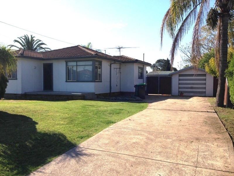 26 Bentley Road, Colyton NSW 2760