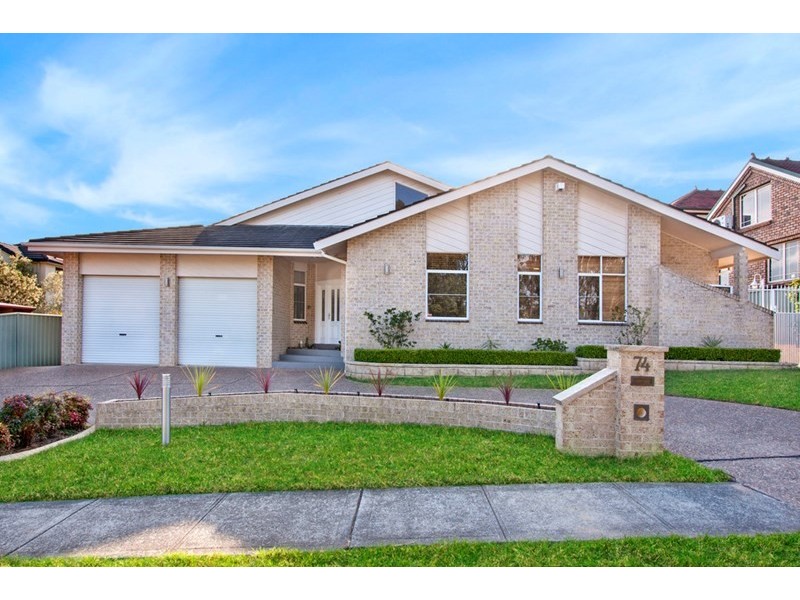 74 Heysen Street, Abbotsbury NSW 2176