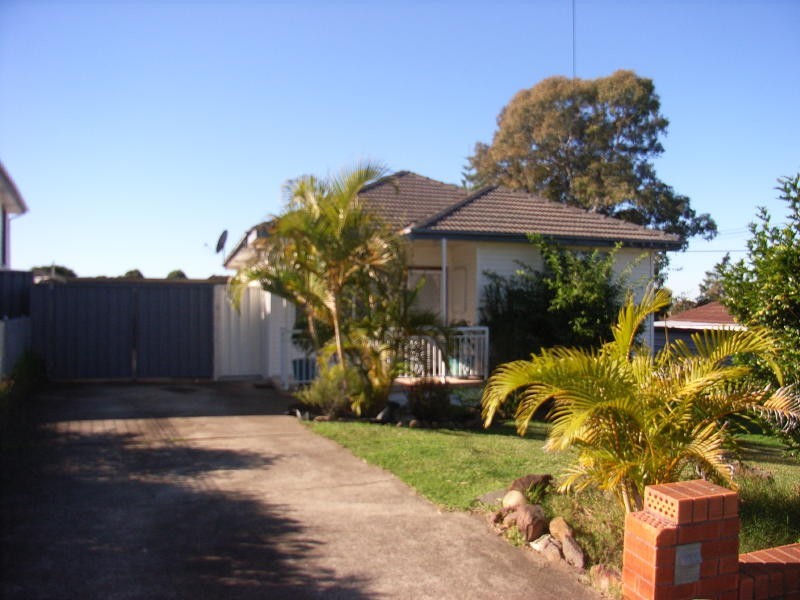 5 Nolan Place, Mount Pritchard NSW 2170