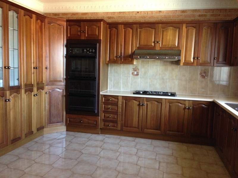 28 Zadro Avenue, Bossley Park NSW 2176