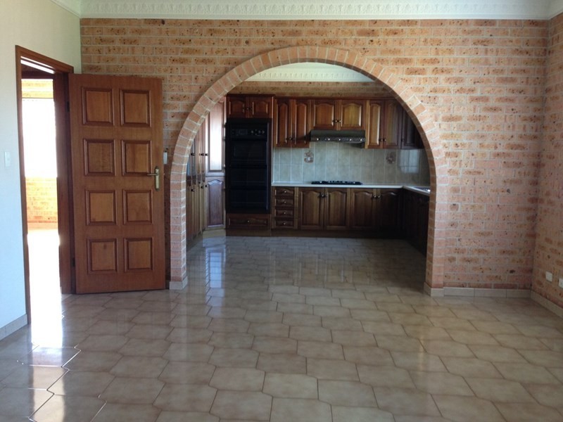 28 Zadro Avenue, Bossley Park NSW 2176