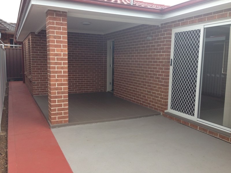 105a Sweethaven Road, Edensor Park NSW 2176