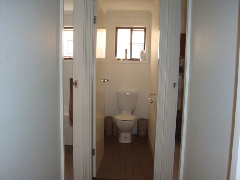 25 Firth Avenue, Green Valley NSW 2168