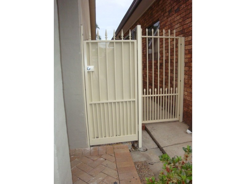 118a Chifley Street, Smithfield NSW 2164