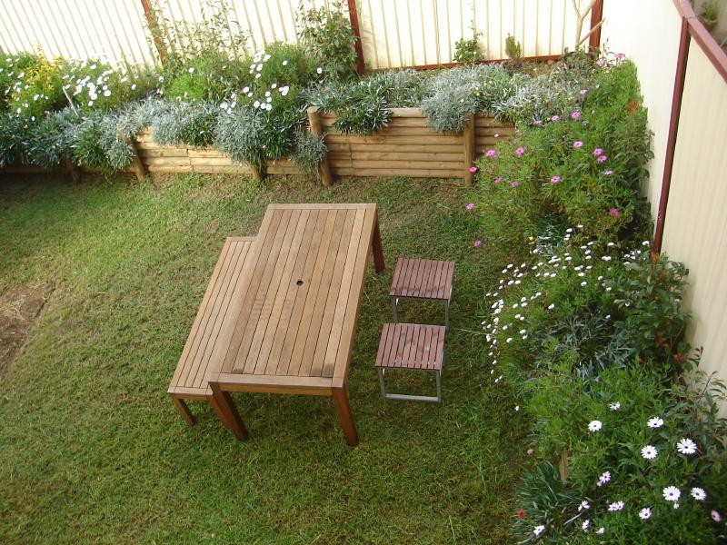 2/11-12 Mataro Close, Edensor Park NSW 2176