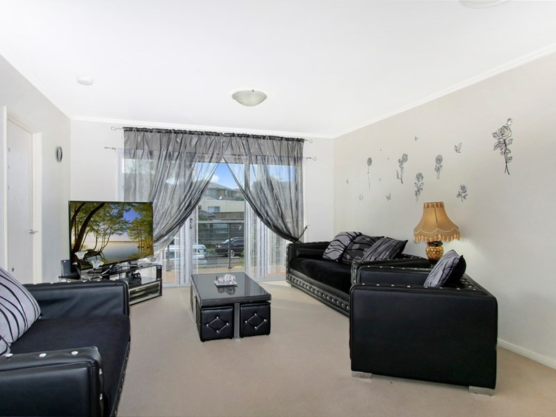 1/21 Cronin Place, Bonnyrigg NSW 2177