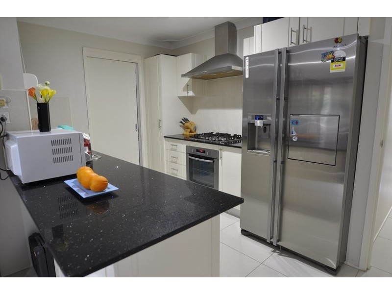 20 Cochran Place, Abbotsbury NSW 2176