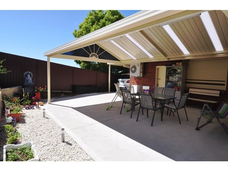 20 Cochran Place, Abbotsbury NSW 2176