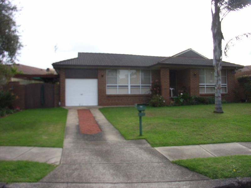 25 Drummoyne Crescent, St Johns Park NSW 2176