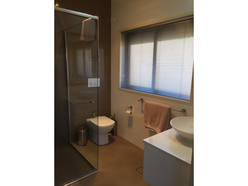 3 Grevillea Close, Bossley Park NSW 2176