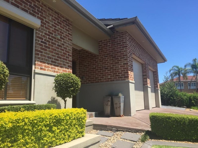 3 Grevillea Close, Bossley Park NSW 2176