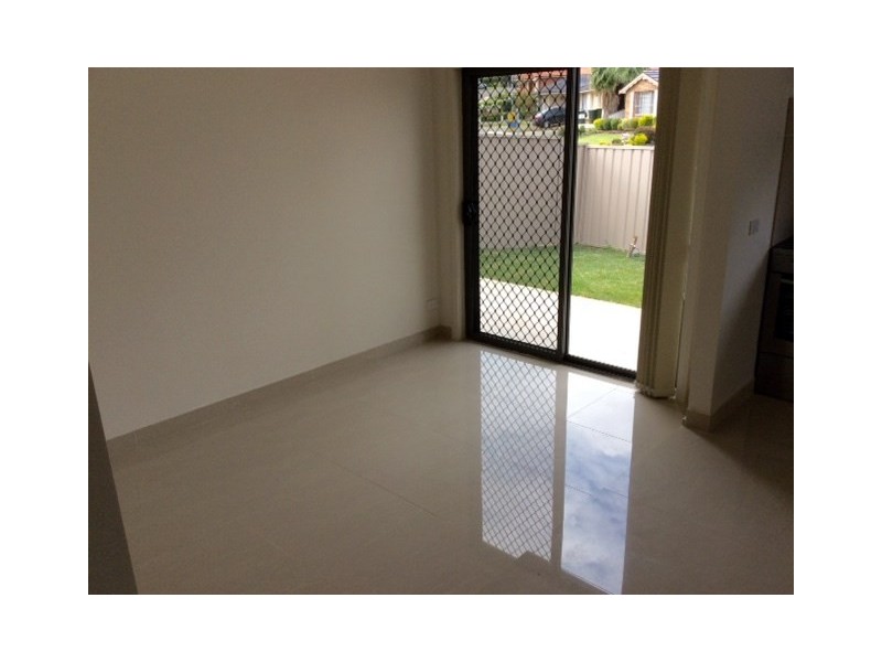 1A Usher Close, Abbotsbury NSW 2176