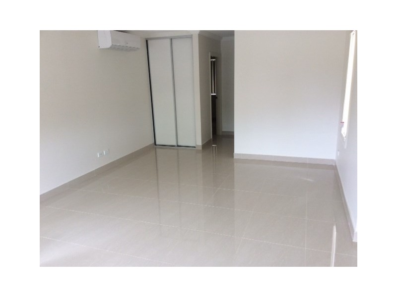 1A Usher Close, Abbotsbury NSW 2176