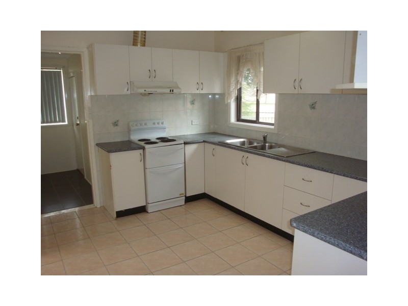 38 Garran Street, Fairfield West NSW 2165