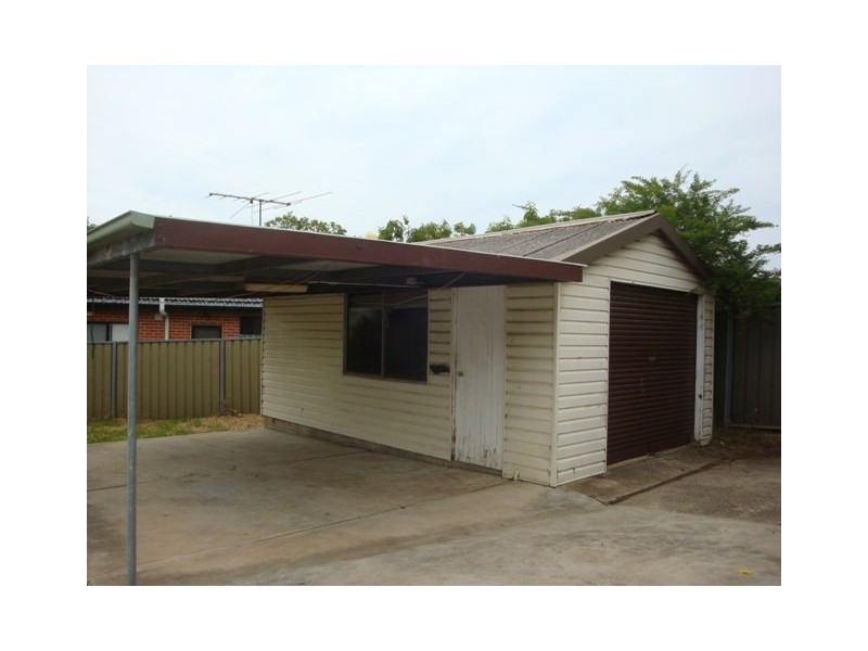 38 Garran Street, Fairfield West NSW 2165