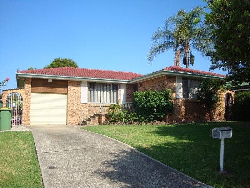 12 Rossetti Street, Wetherill Park NSW 2164