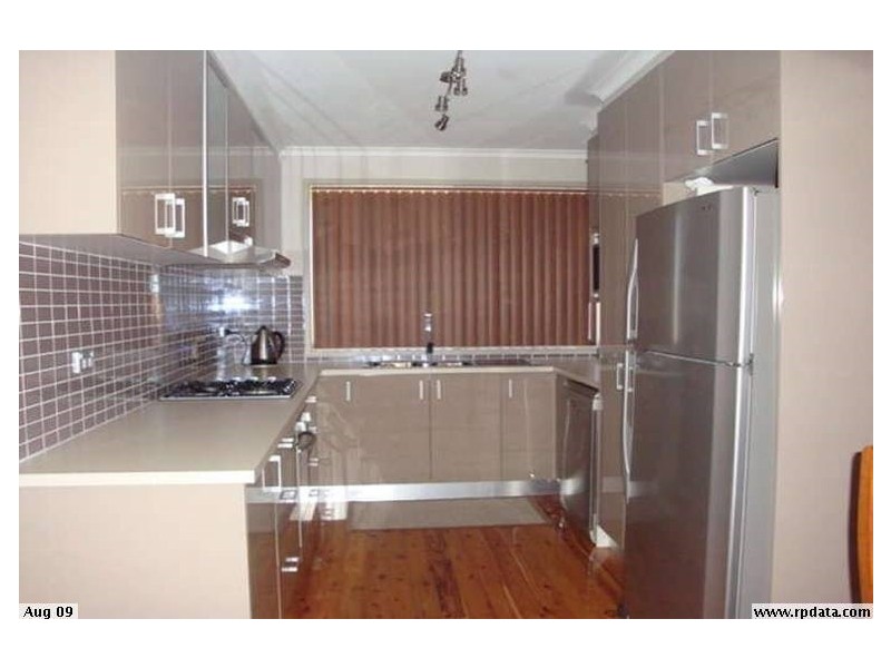 9 Cedar Close, Bossley Park NSW 2176