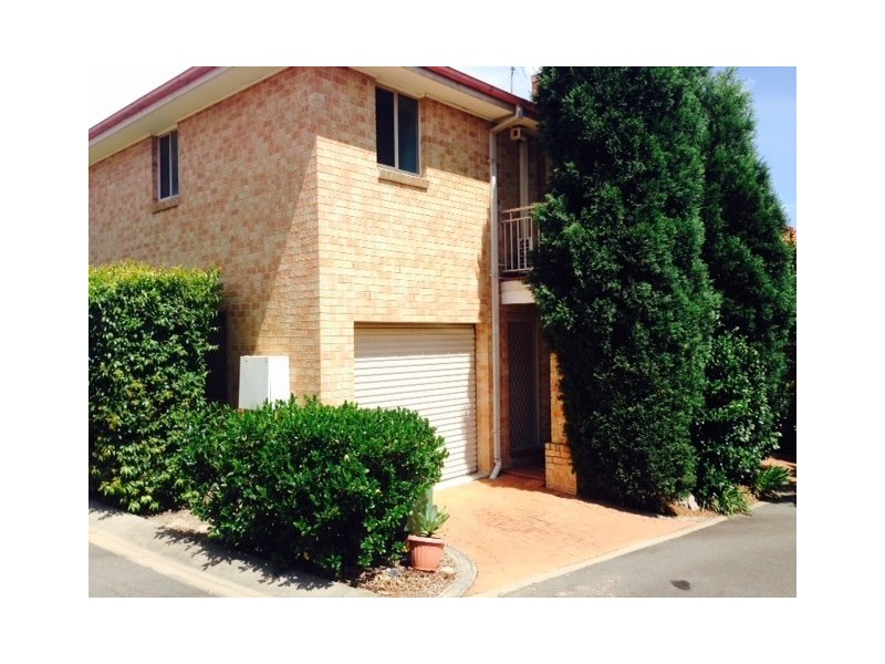 5/79-81 McCarthy Street, Fairfield West NSW 2165