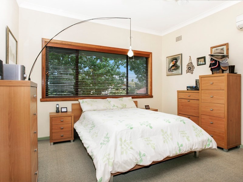 26 Warrumbungle Street, Fairfield West NSW 2165