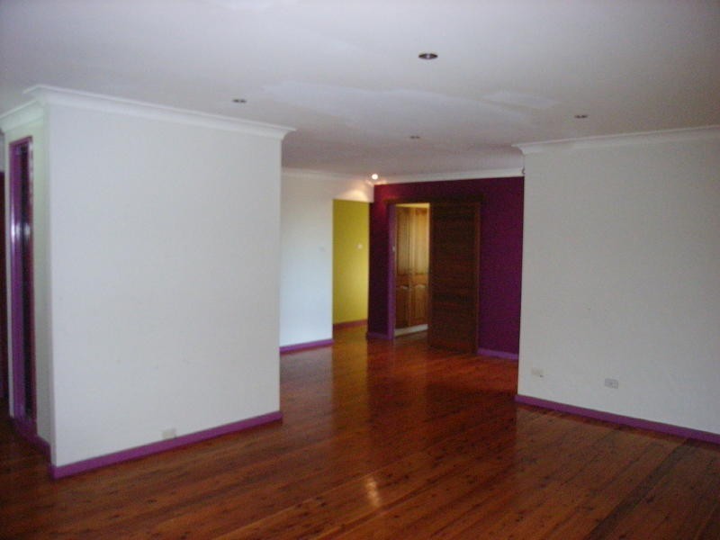 33 Nineveh Crescent, Greenfield Park NSW 2176